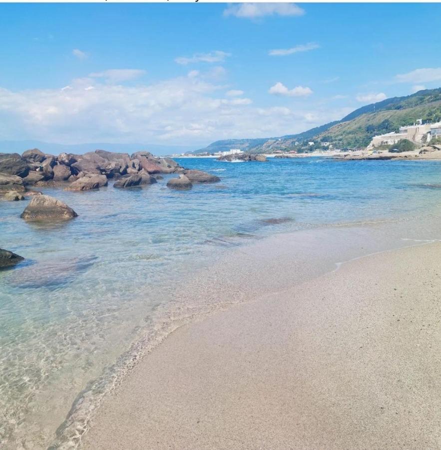Casa Di Giorgio-Fronte Spiaggia Pizzo (Calabria) Exterior foto